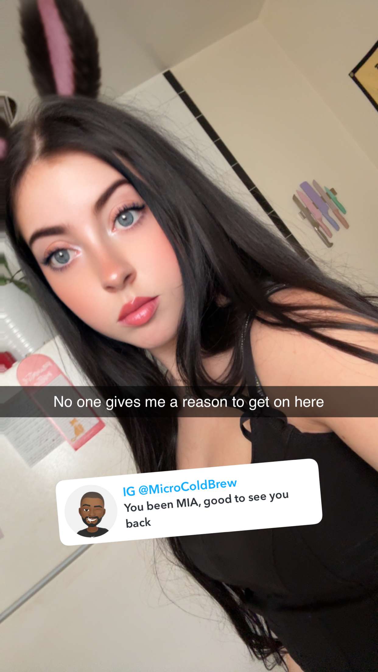 avuhrey snapchat image archive image