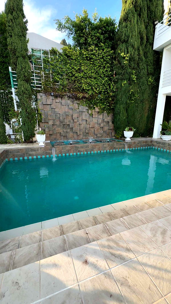 avuhrey image ~ Altpins