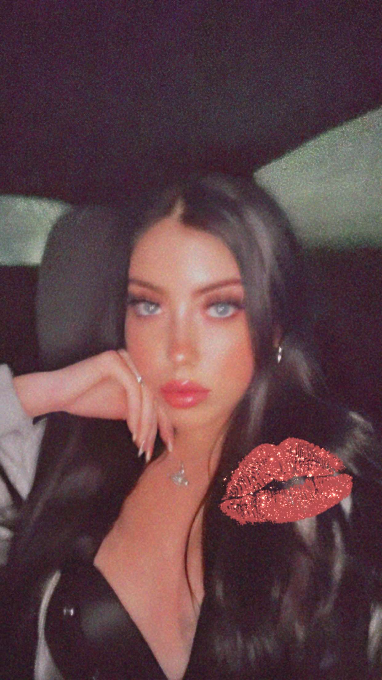 avuhrey snapchat image archive image