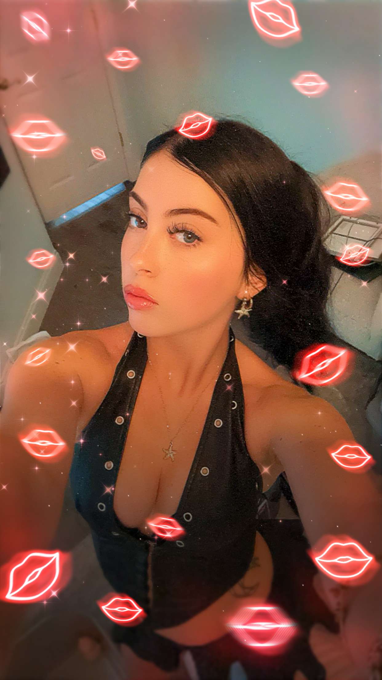 avuhrey snapchat image archive image