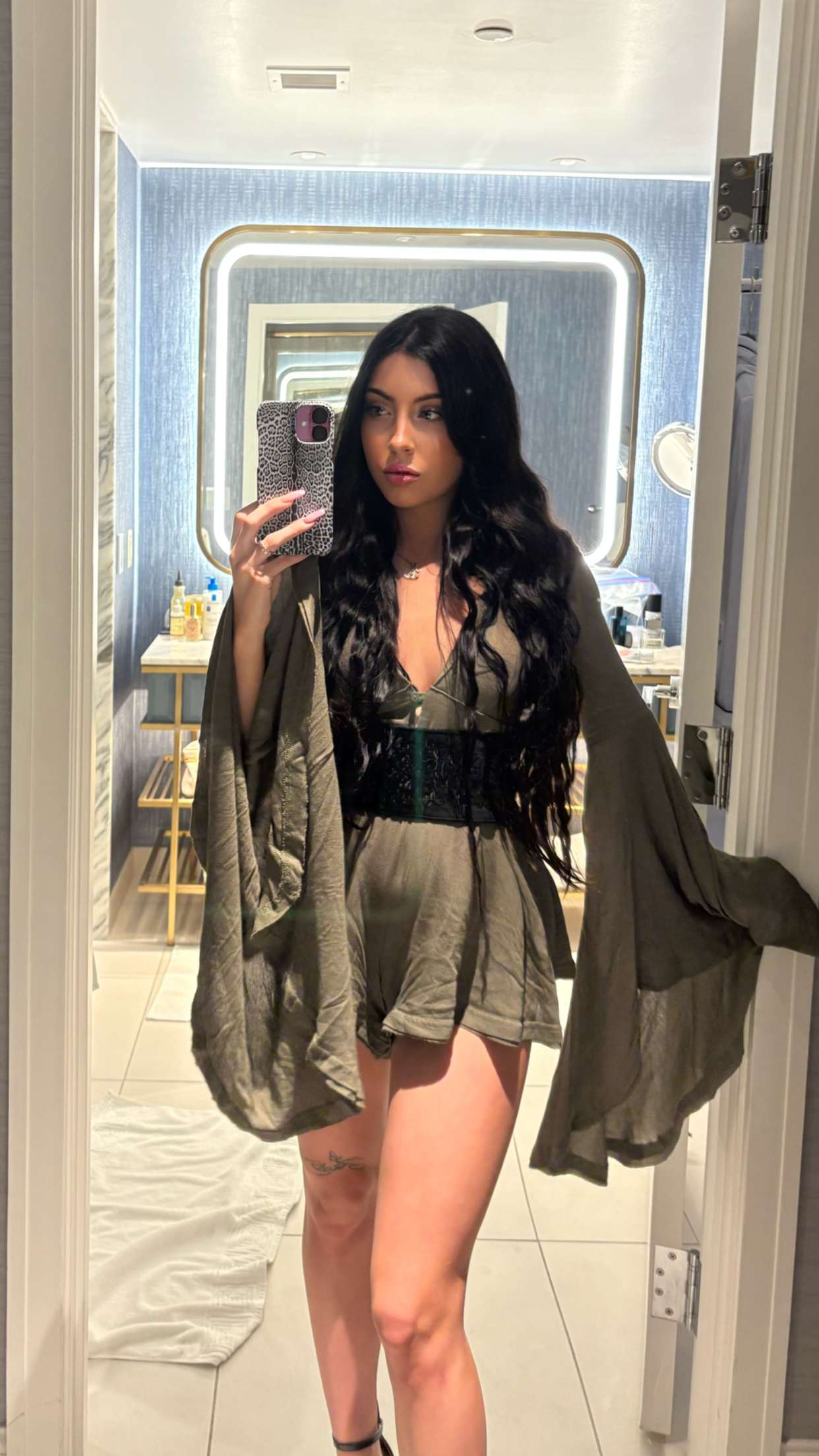 avuhrey snapchat image archive image