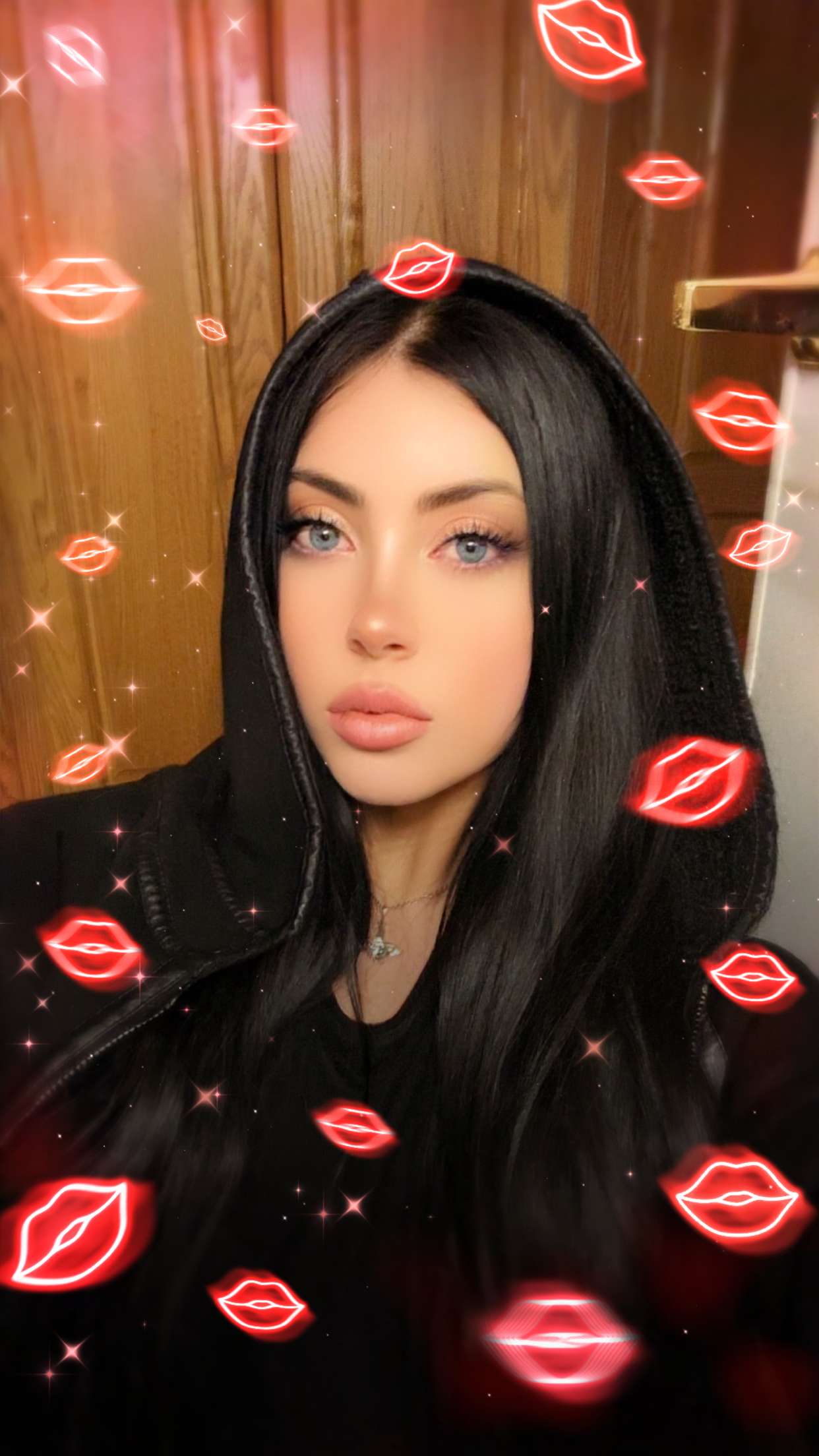 avuhrey snapchat image archive image