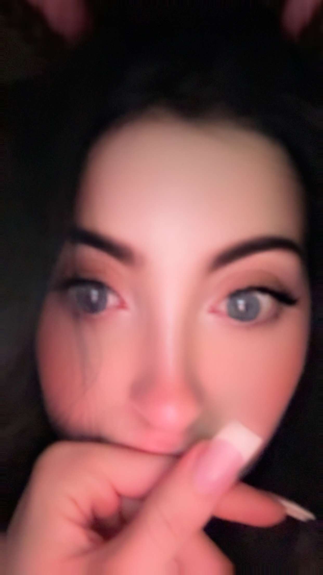 avuhrey snapchat image archive image