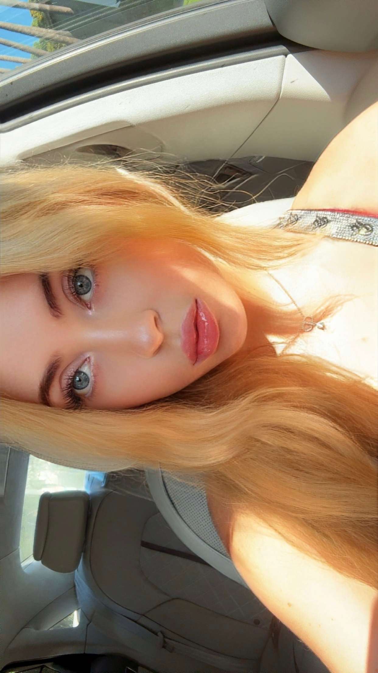 avuhrey snapchat image archive image