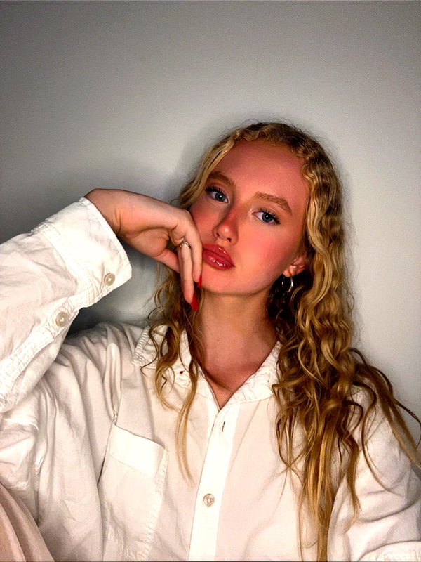 b0mbette snapchat image archive image