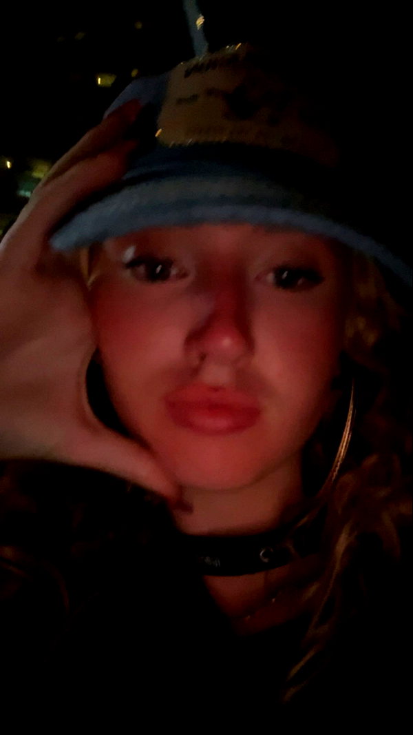 b0mbette snapchat image archive image