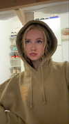b0mbette Altpins Profile Picture
