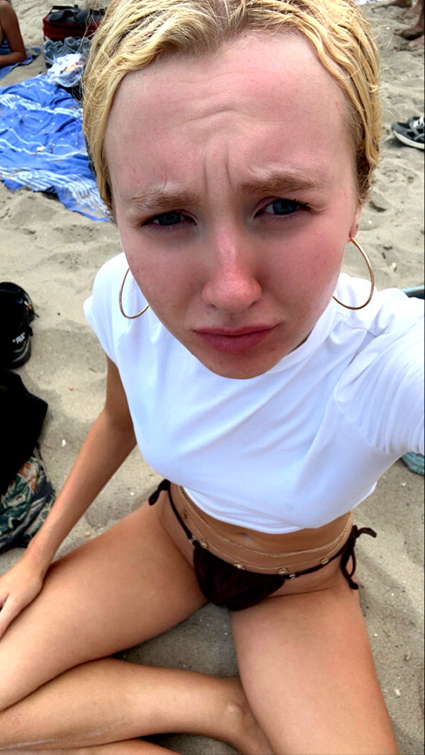 b0mbette snapchat image archive image