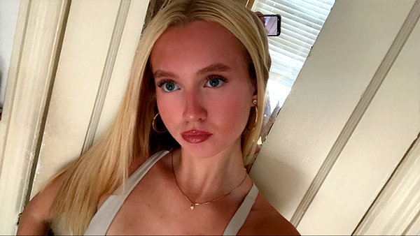 b0mbette snapchat image archive image