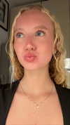 b0mbette Altpins Profile Picture