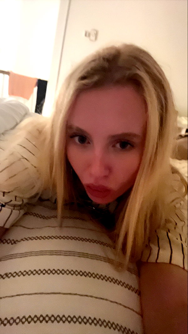 b0mbette snapchat image archive image