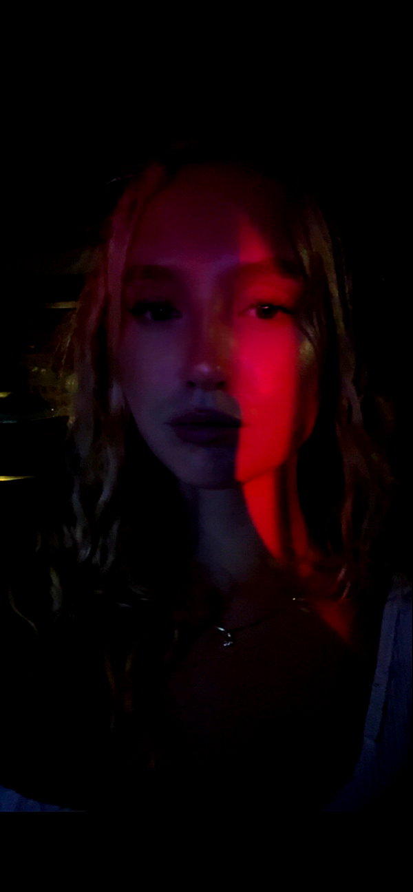 b0mbette snapchat image archive image