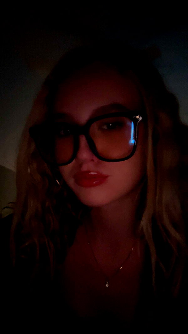 b0mbette snapchat image archive image