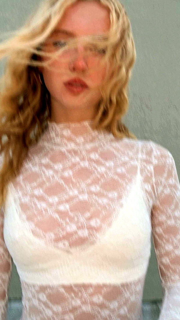 b0mbette snapchat image archive image