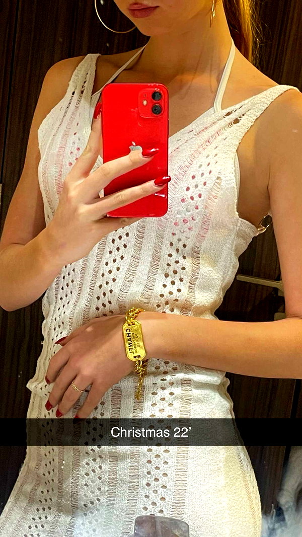 b0mbette snapchat image archive image