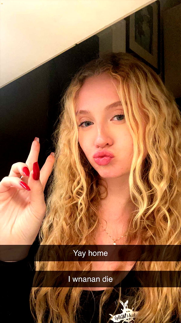 b0mbette snapchat image archive image