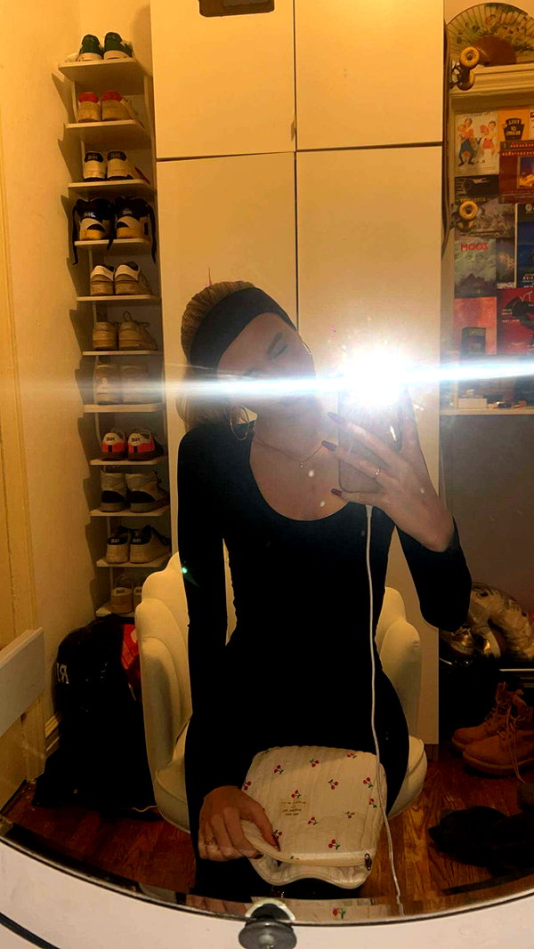 b0mbette snapchat image archive image