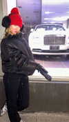 b0mbette Altpins Profile Picture