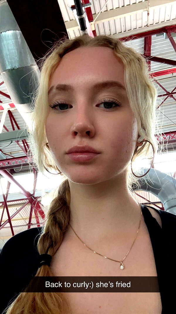 b0mbette snapchat image archive image