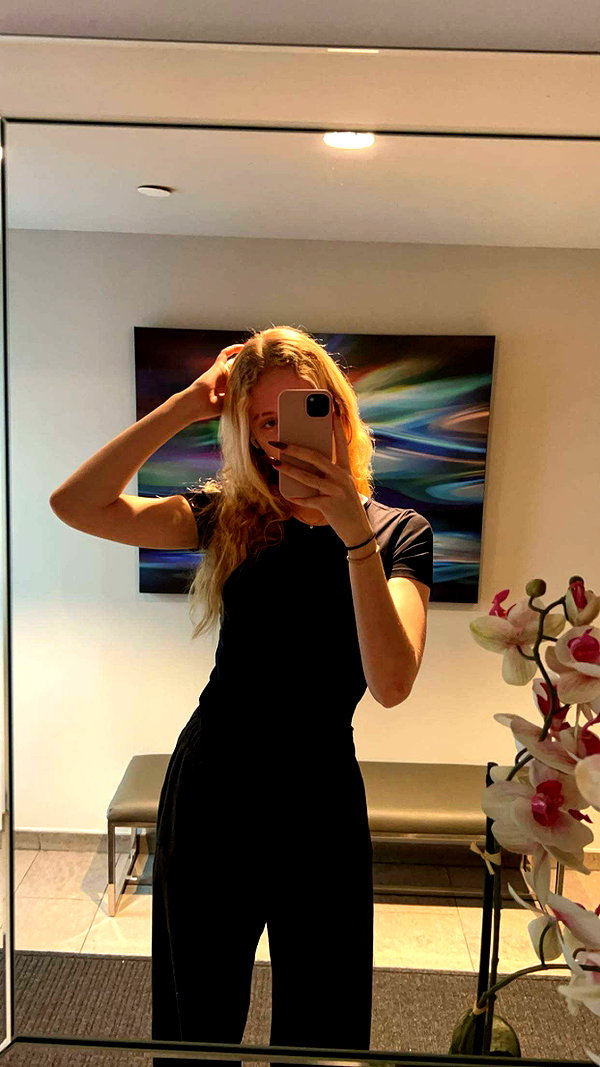 b0mbette snapchat image archive image