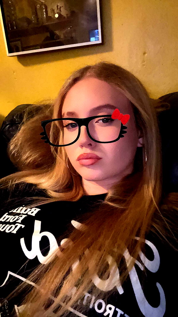 b0mbette snapchat image archive image