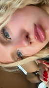 b0mbette Altpins Profile Picture