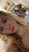 b0mbette Altpins Profile Picture
