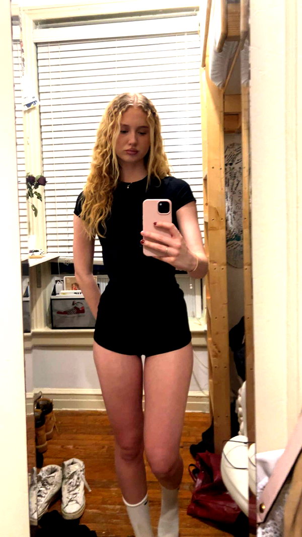 b0mbette snapchat image archive image