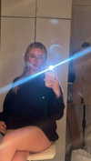 b0mbette Altpins Profile Picture