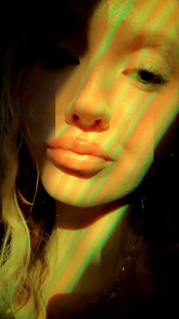 b0mbette snapchat image archive image