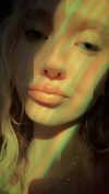 b0mbette Altpins Profile Picture