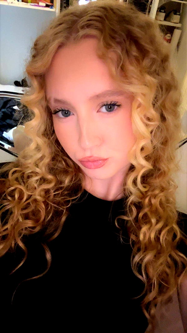 b0mbette snapchat image archive image