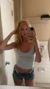 b0mbette Altpins Profile Picture