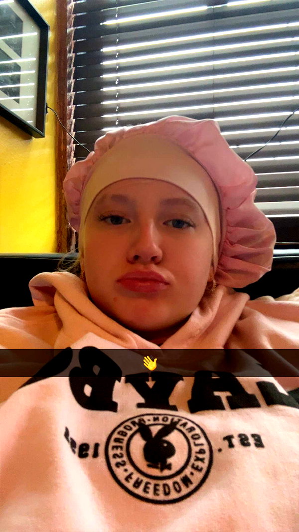 b0mbette snapchat image archive image