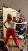 b0mbette Altpins Profile Picture