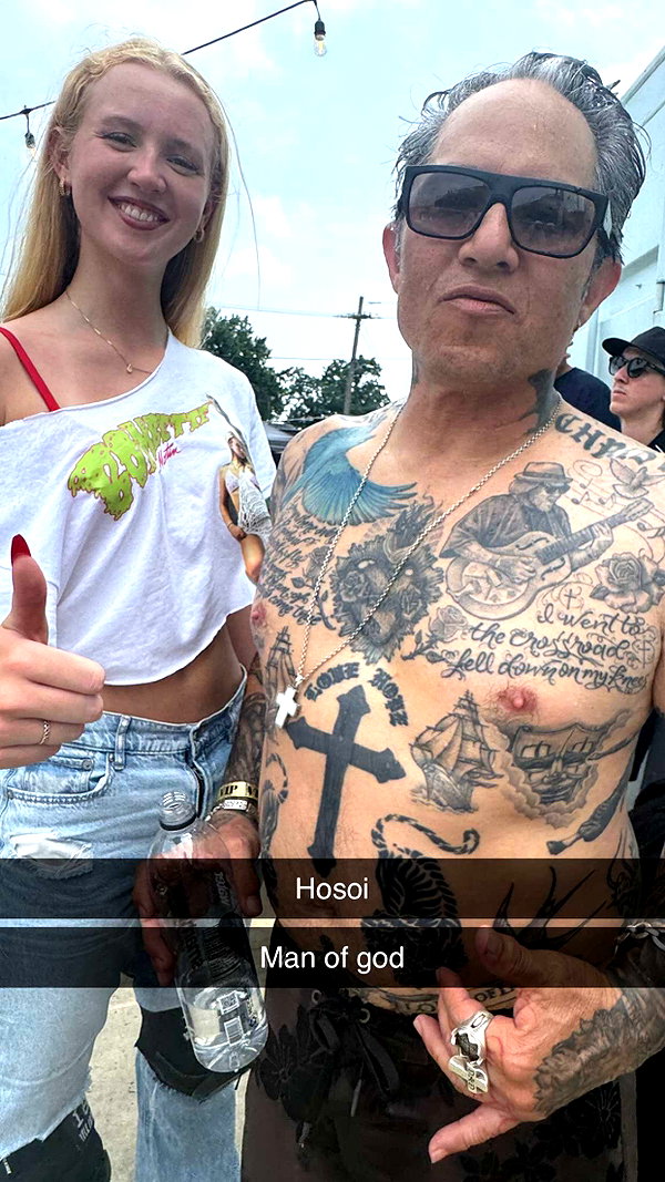 b0mbette snapchat image archive image