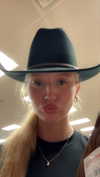 b0mbette Altpins Profile Picture