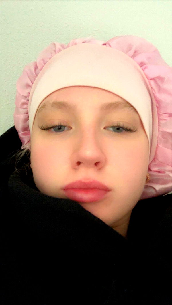 b0mbette snapchat image archive image