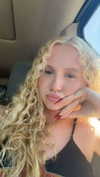 b0mbette Altpins Profile Picture