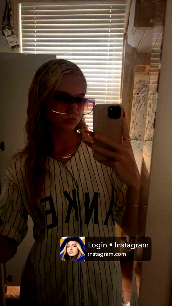 b0mbette snapchat image archive image