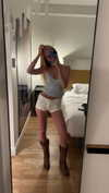 b0mbette Altpins Profile Picture