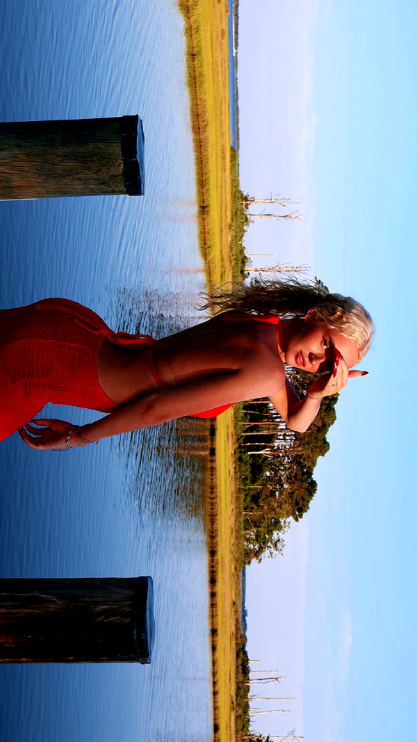 b0mbette snapchat image archive image