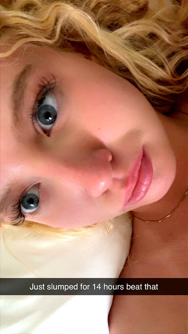 b0mbette snapchat image archive image