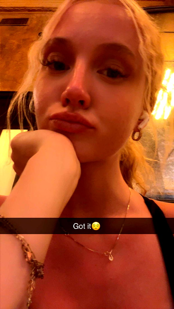 b0mbette snapchat image archive image