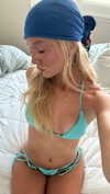 b0mbette Altpins Profile Picture