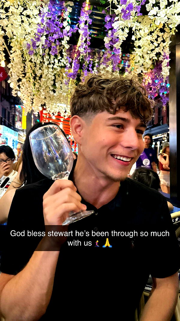b0mbette snapchat image archive image