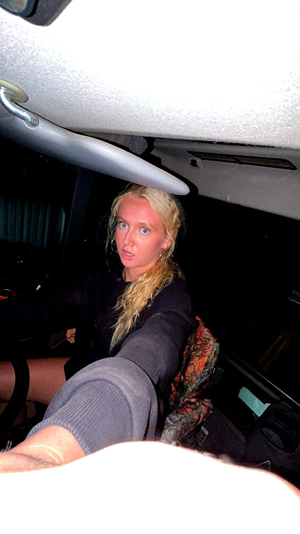b0mbette snapchat image archive image