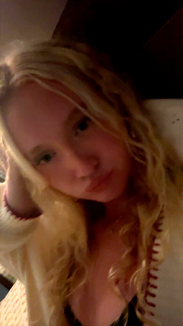 b0mbette snapchat image archive image