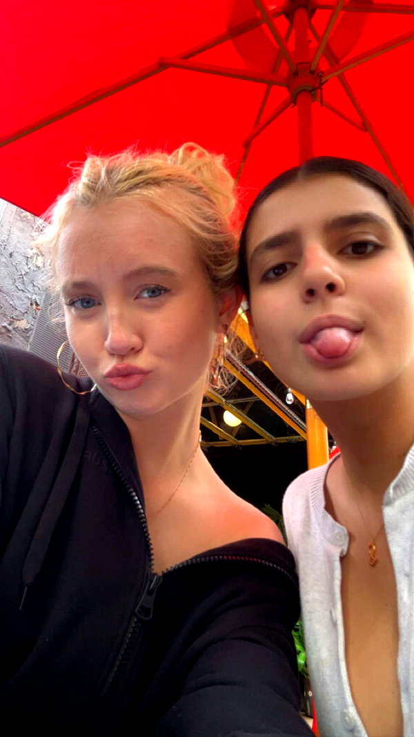b0mbette snapchat image archive image