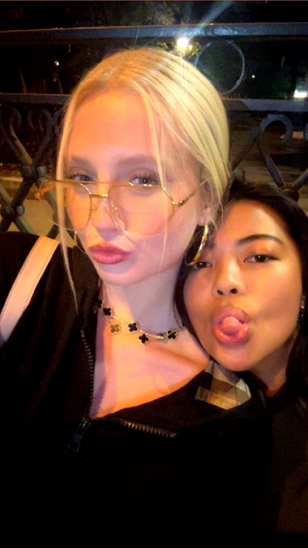 b0mbette snapchat image archive image